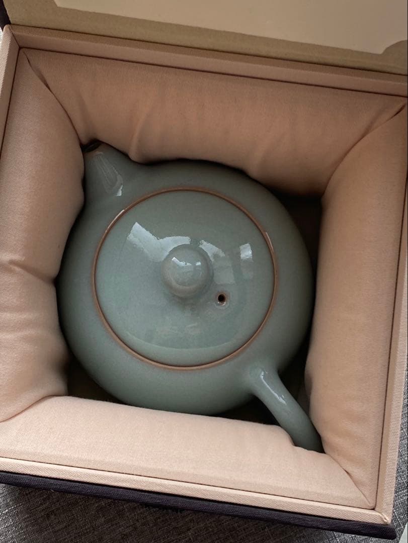 中国河南省清涼寺宣和　汝窯　天青　急須