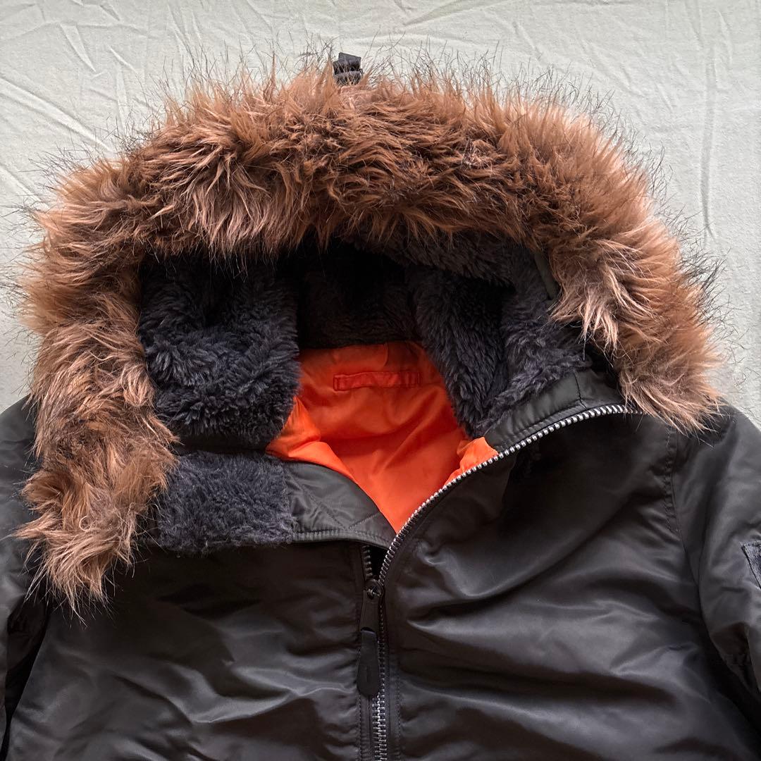 ALPHA INDUSTRIES N-2B型 MA-1 フライトジャケット