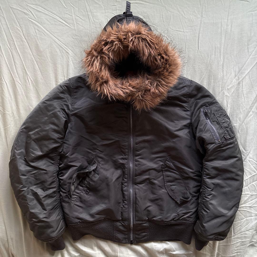ALPHA INDUSTRIES N-2B型 MA-1 フライトジャケット