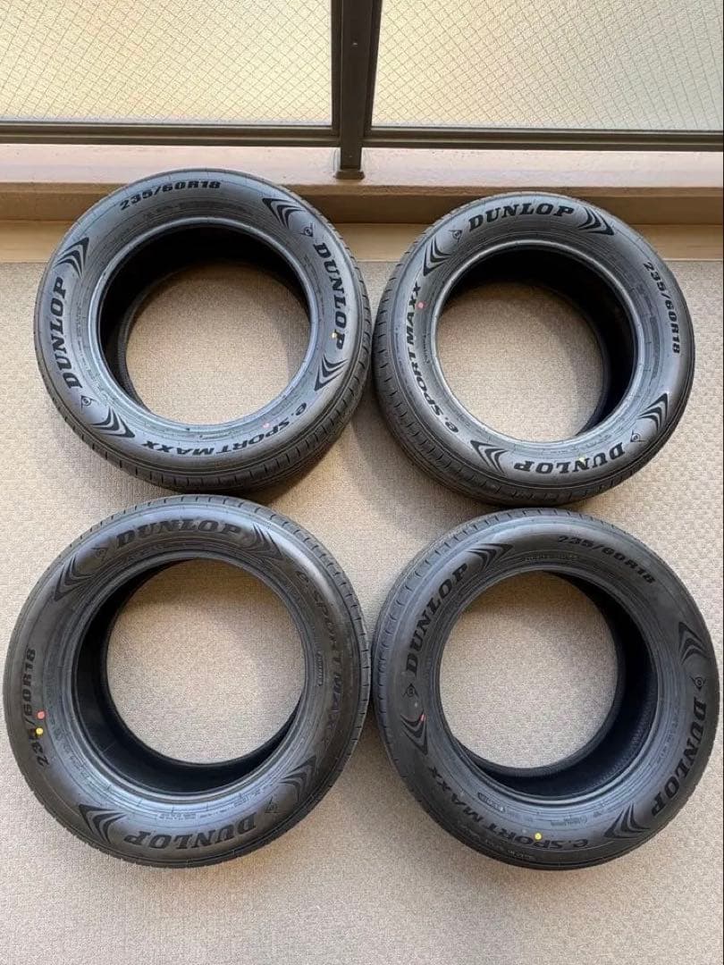 DUNLOP e.SPORTMAXX235/60/18 2本 【新車外し】1/2