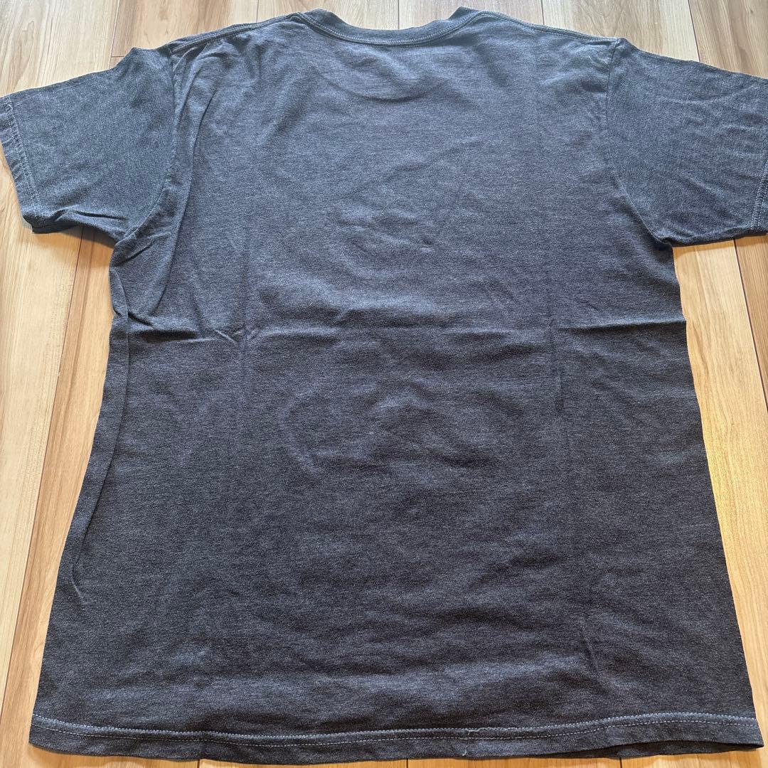 Disney ミッキーマウス Tシャツ Lサイズ　US古着　マッチョ