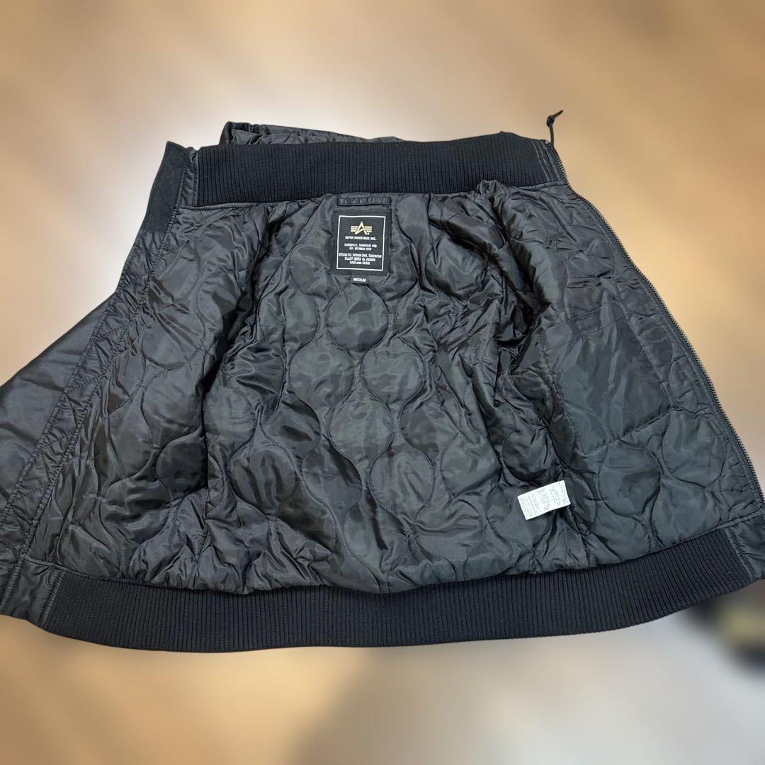 ALPHA INDUSTRIES ブラック MA-1ジャケット