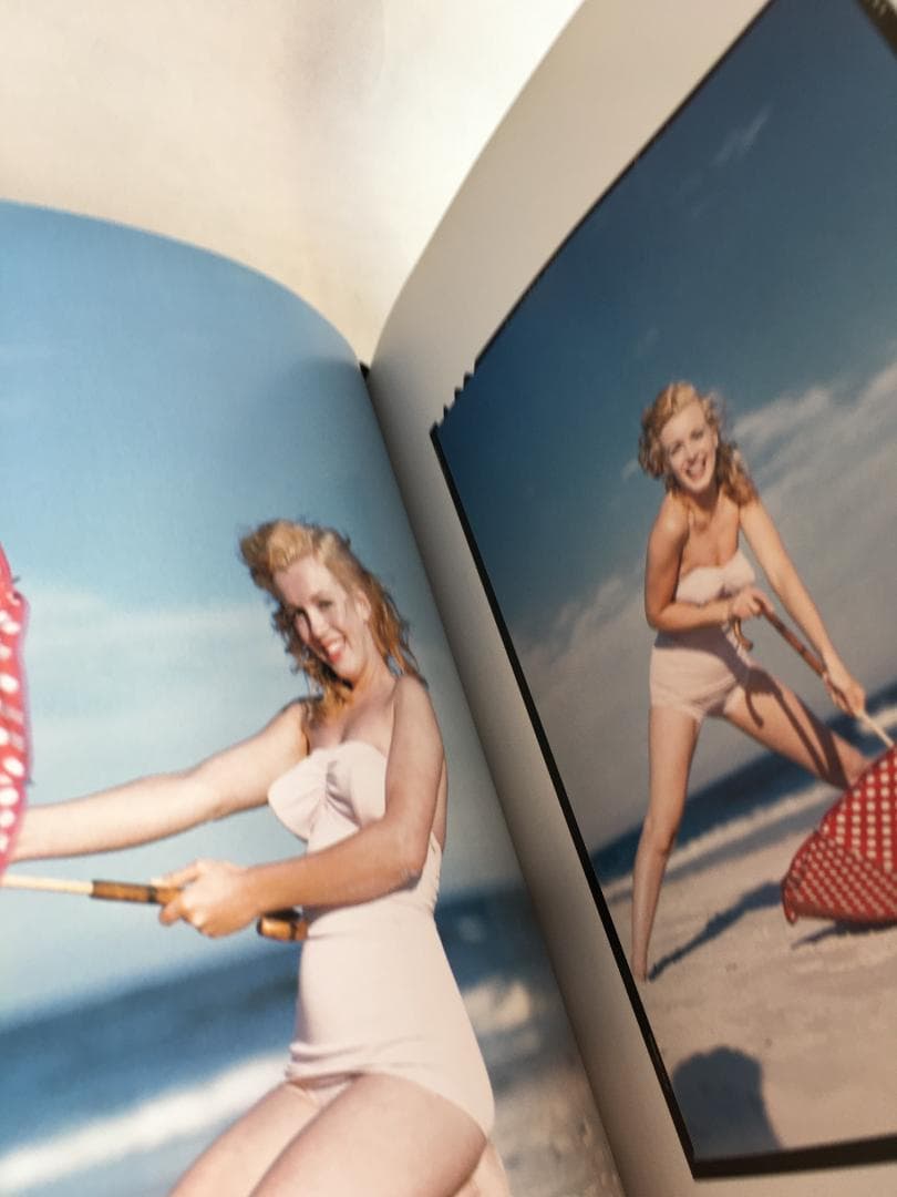 洋書 Andre De Dienes: Marilyn