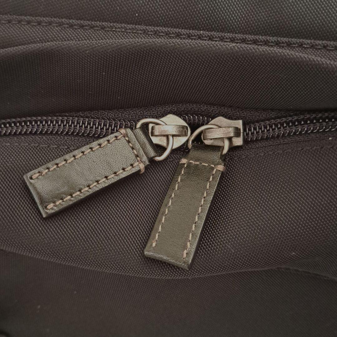 COACH 大容量 黒のボストンバッグ 旅行用バッグ