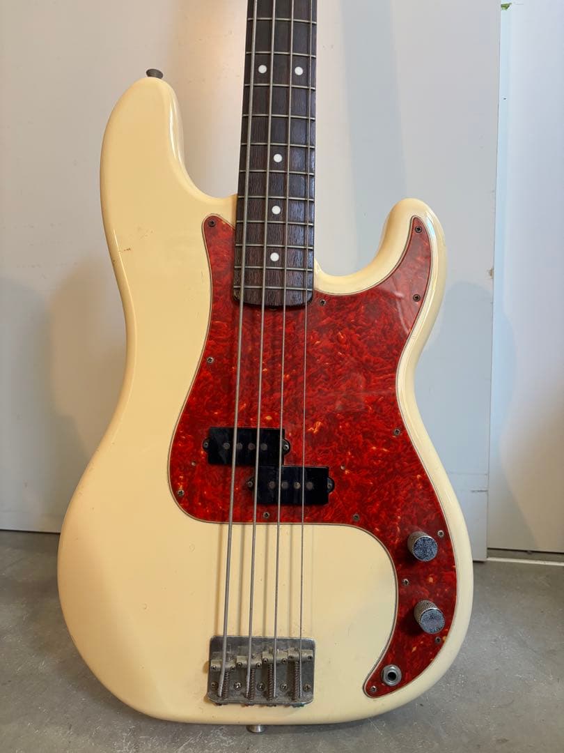 fender japan プレシジョンベース