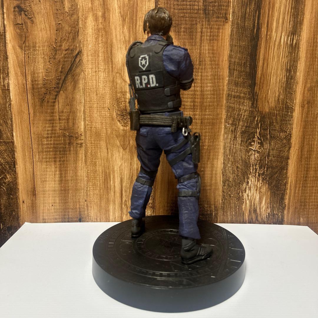 バイオハザードRe2 レオン フィギュア コレクターズエディション　箱無し