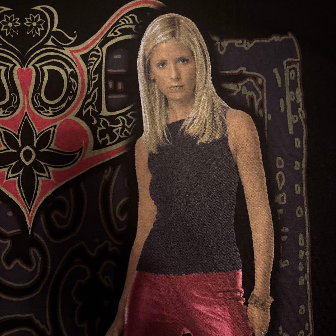 Buffy the Vampire Slayer Tシャツ