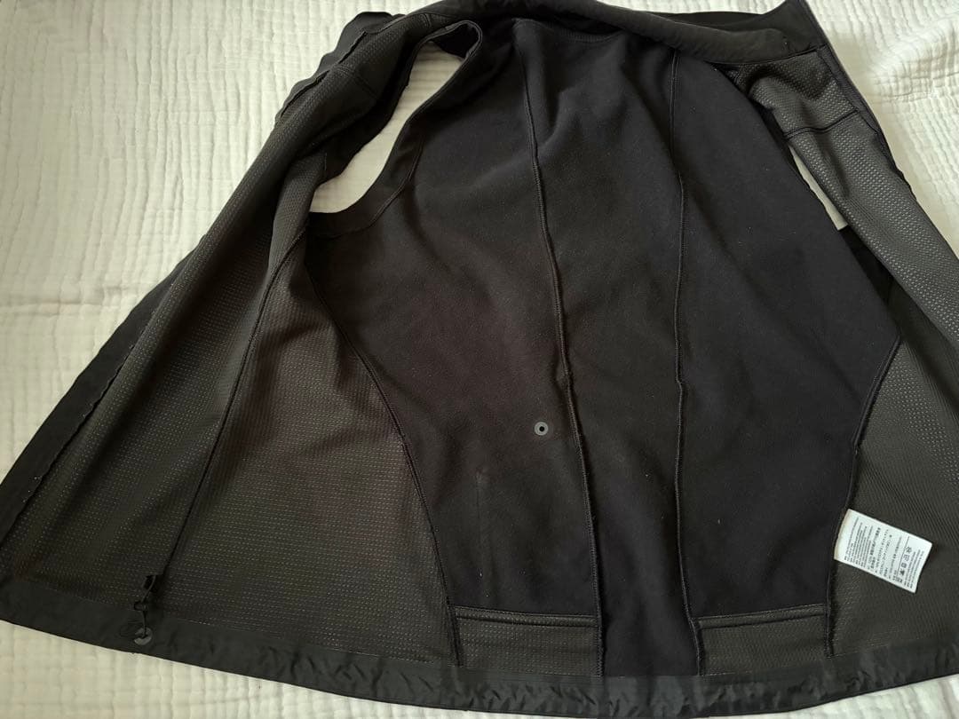 アークテリクス　トリノベスト