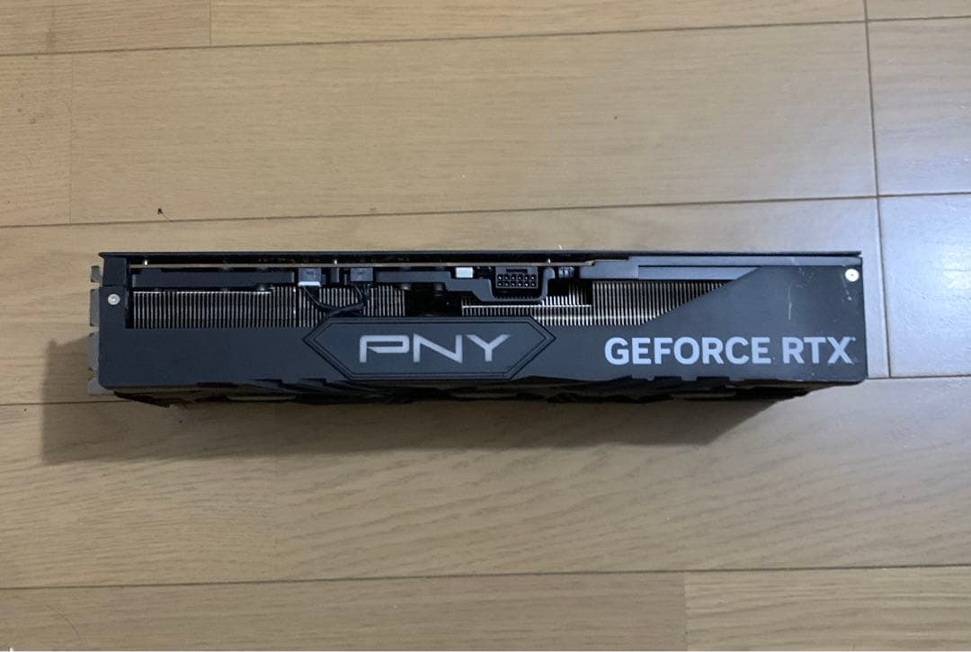 GeForce RTX 4090 24GB XLR8 VERTO ジャンク品