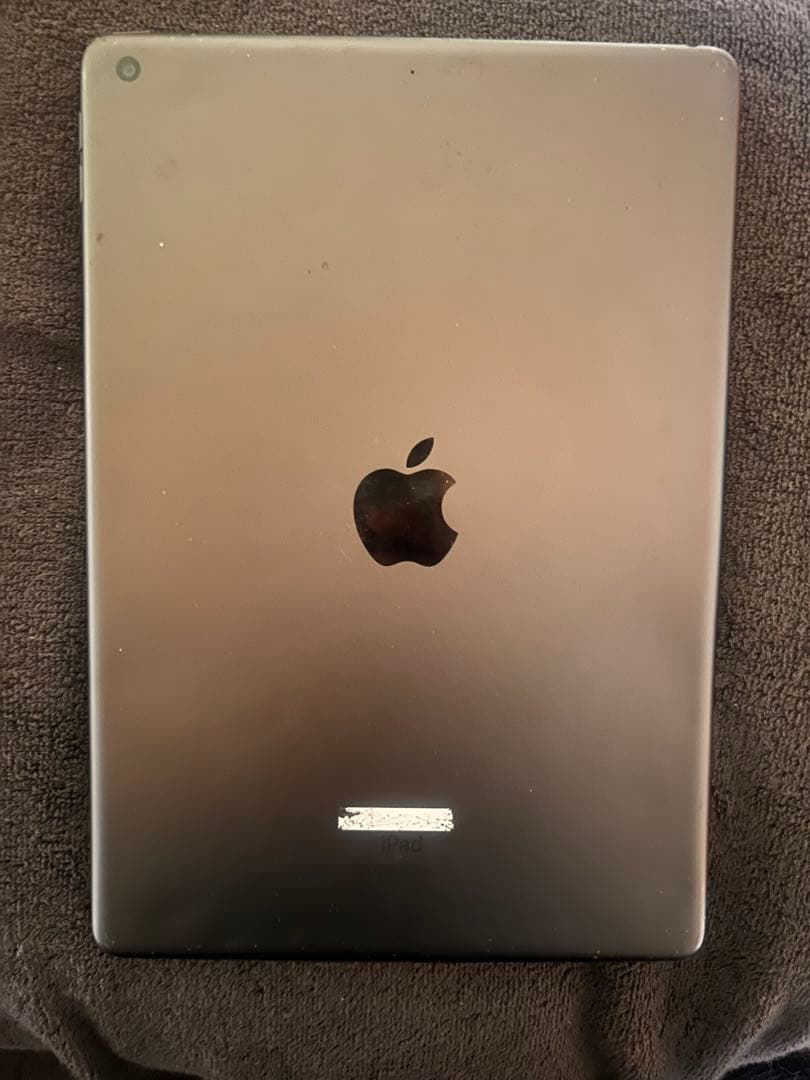 Apple iPad 第9世代　ハコ付き
