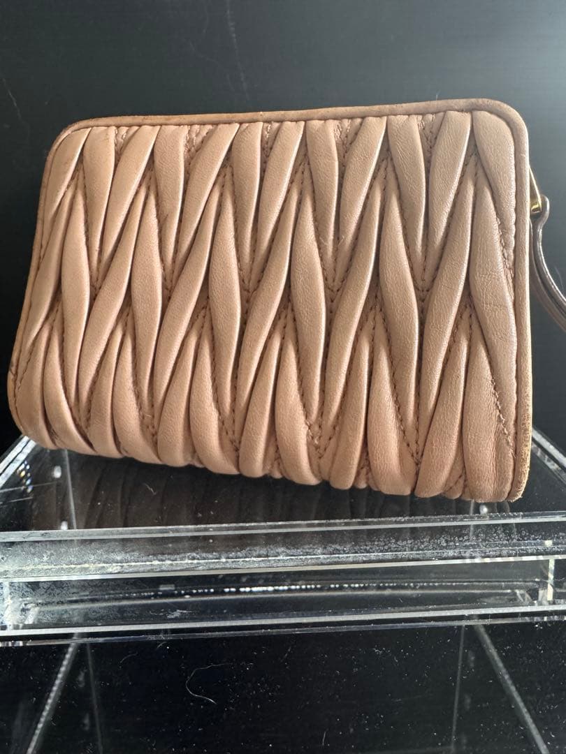 m*m様 miu miu マテラッセ レザー財布