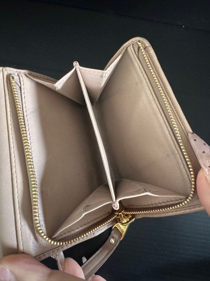 m*m様 miu miu マテラッセ レザー財布