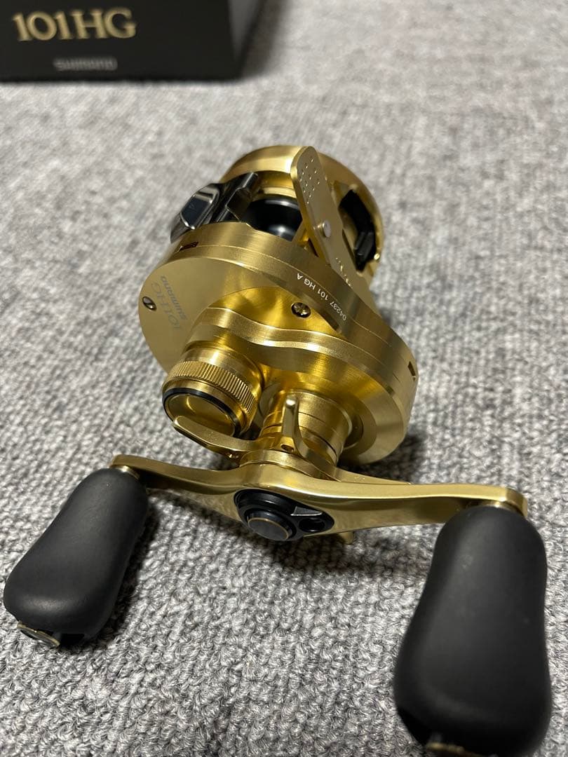 リール SHIMANO CALCUTTA CONQUEST 101HG