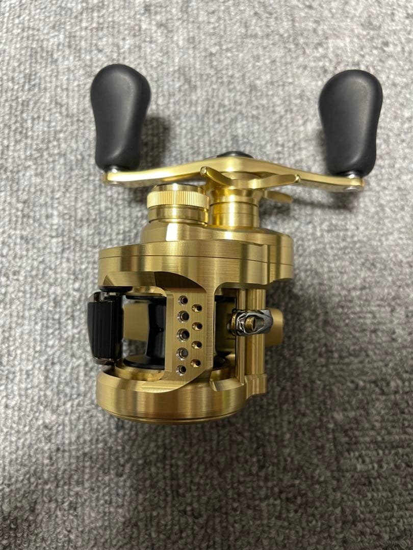 リール SHIMANO CALCUTTA CONQUEST 101HG