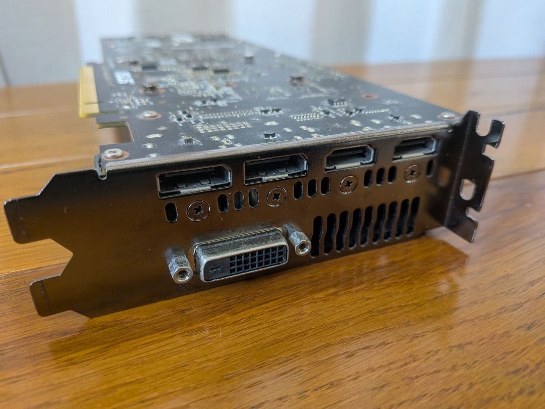 GTX1060　6GBモデル　ASUS　グラフィックボード