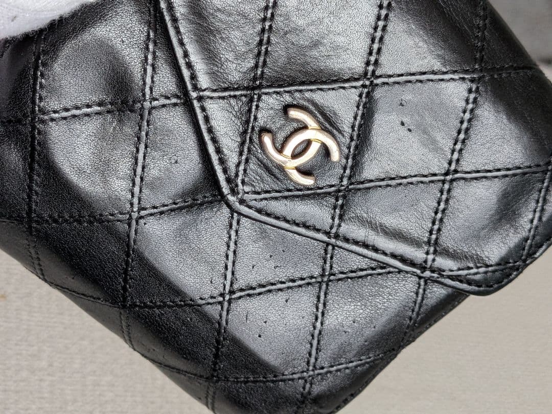 シャネル　ビコローレ　Wホック折り財布　ラムスキン　黒　正規品　チェーン