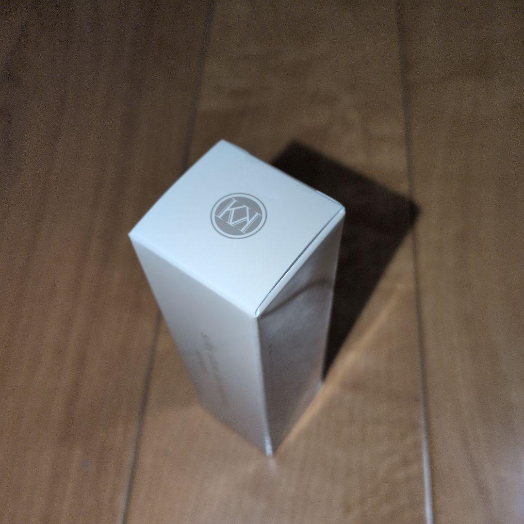 【新品】KAMIKA シルキースティックファンデーション　ベージュ
