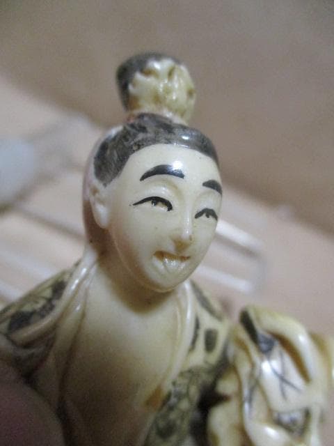 般若面も、牙風素晴らしい彫り物　P26-2