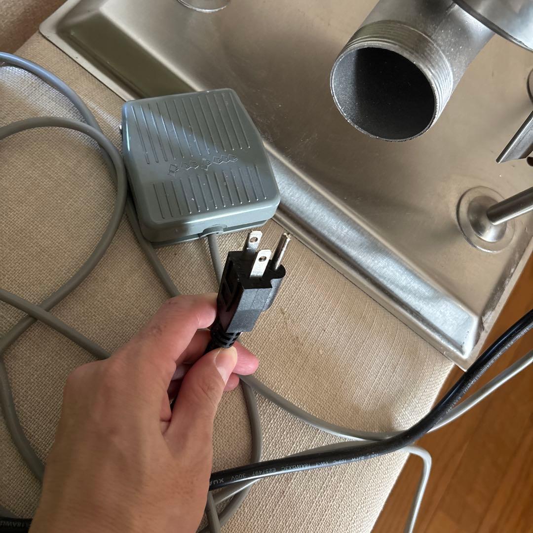 業務用　電動ソーセージスタッファー　10L 110V ソーセージ製造機