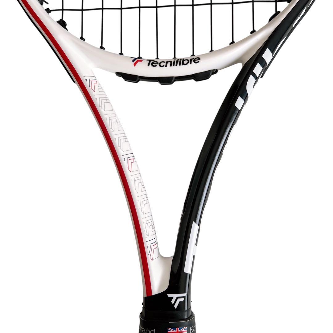 Tecnifibre T-FIGHT 300 テクニファイバー　テニスラケット