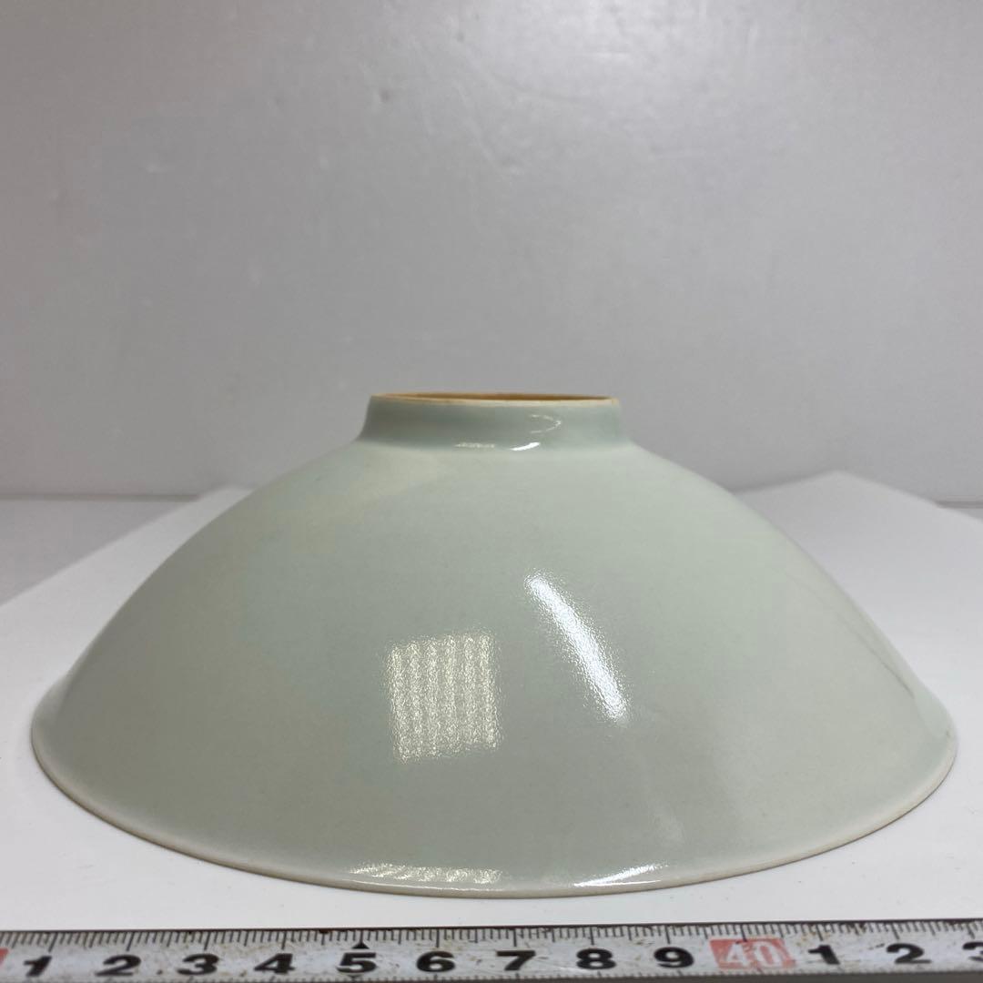 中国美術 青自磁陰刻文碗 口径20.5cm 東岩7-0903① タニト