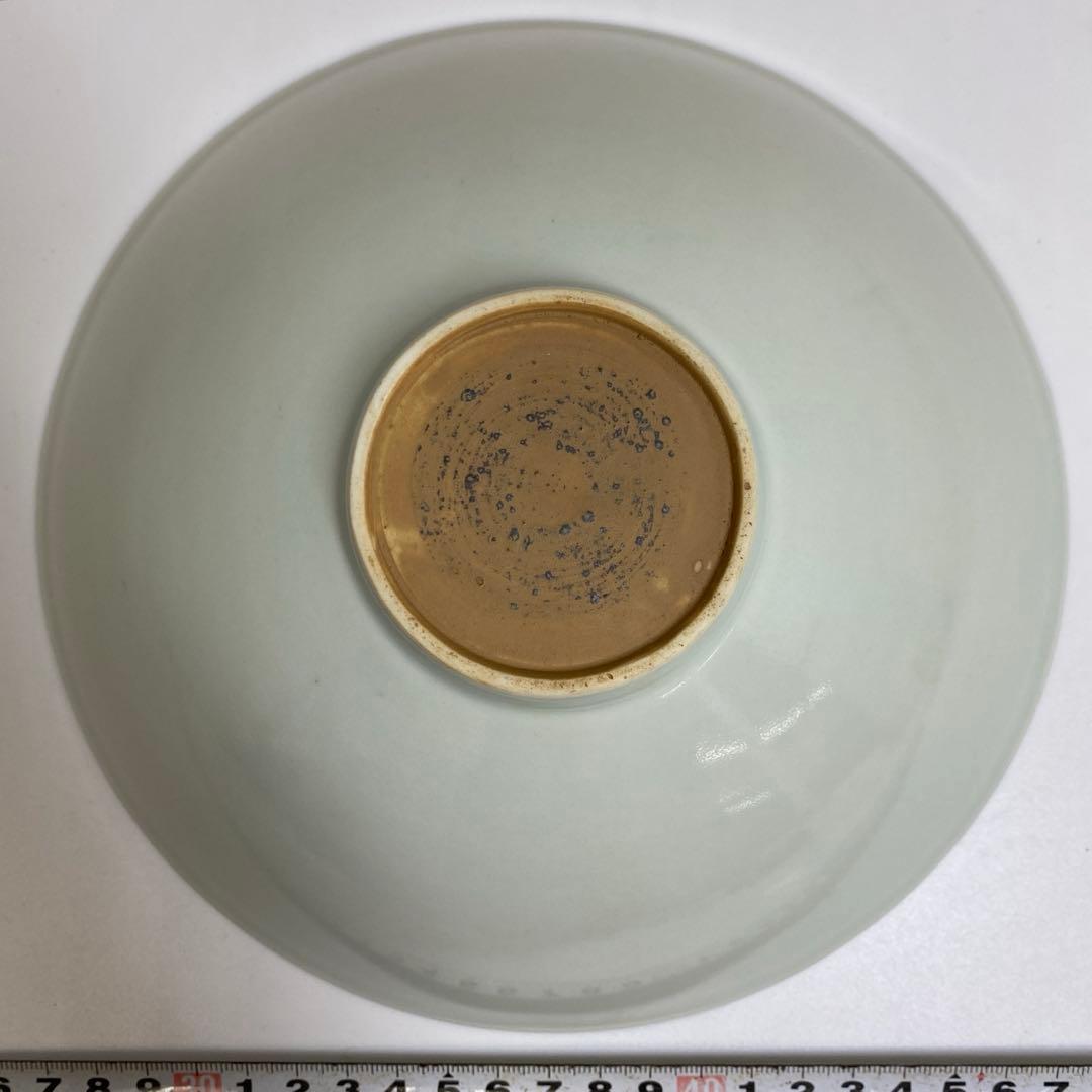 中国美術 青自磁陰刻文碗 口径20.5cm 東岩7-0903① タニト