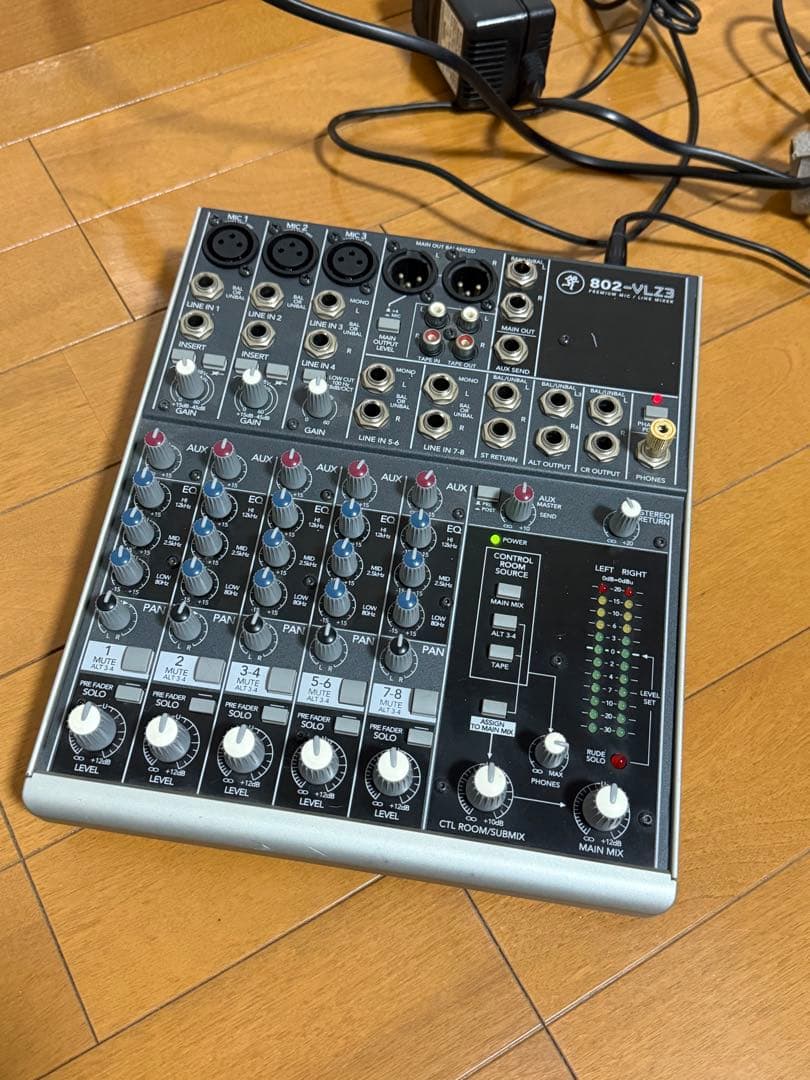 MACKIE 802-VLZ3 アナログミキサー
