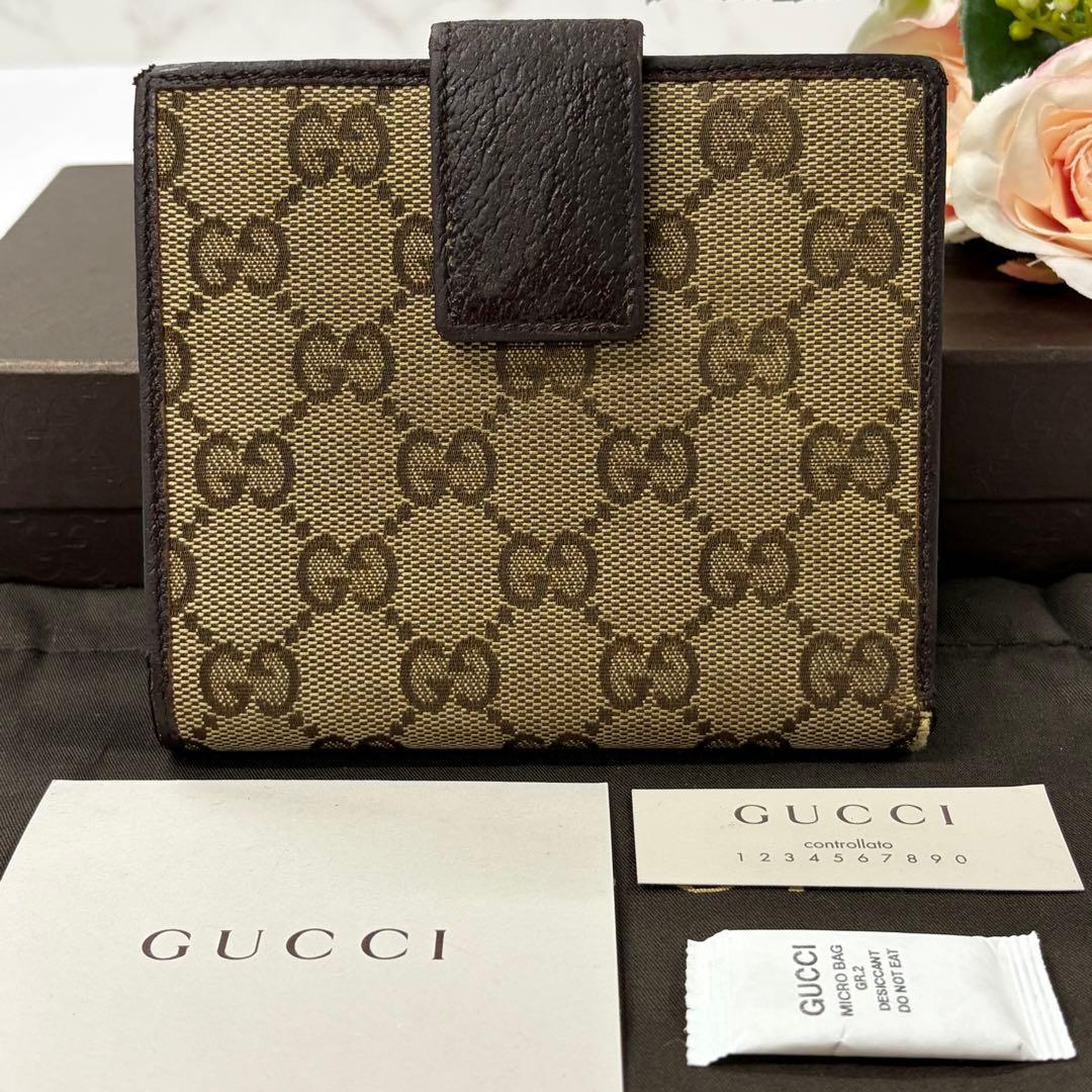 新品同様‼️ グッチ　GUCCI 財布　二つ折り　折り財布　GGキャンバス