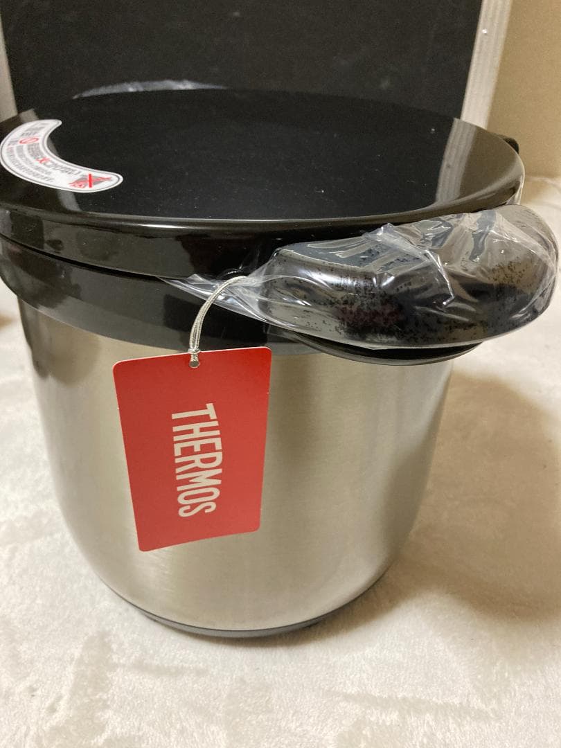 新品 サーモス真空保温調理器シャトルシェフ4.5L KBG-4500