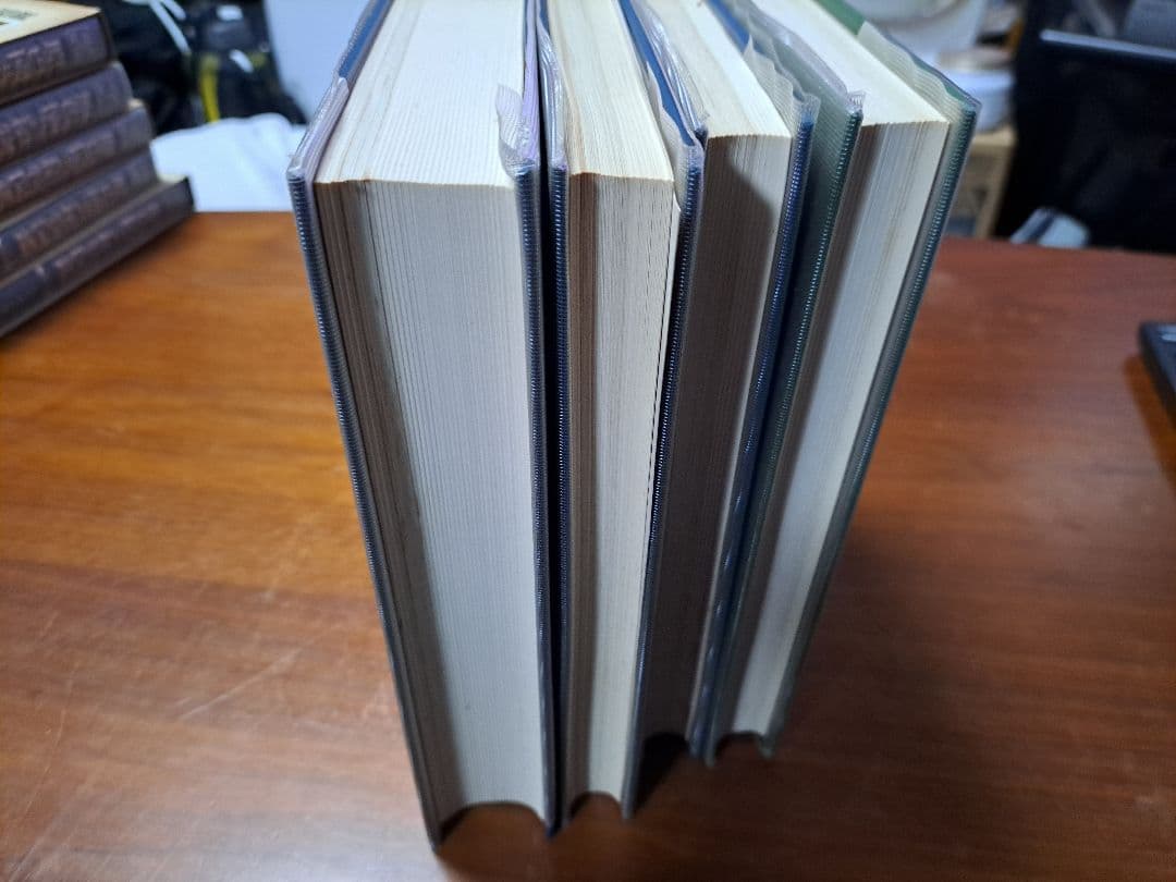 期間限定値下げ中！【絶版・希少】保育社 原色図鑑 【魚類】4冊セット