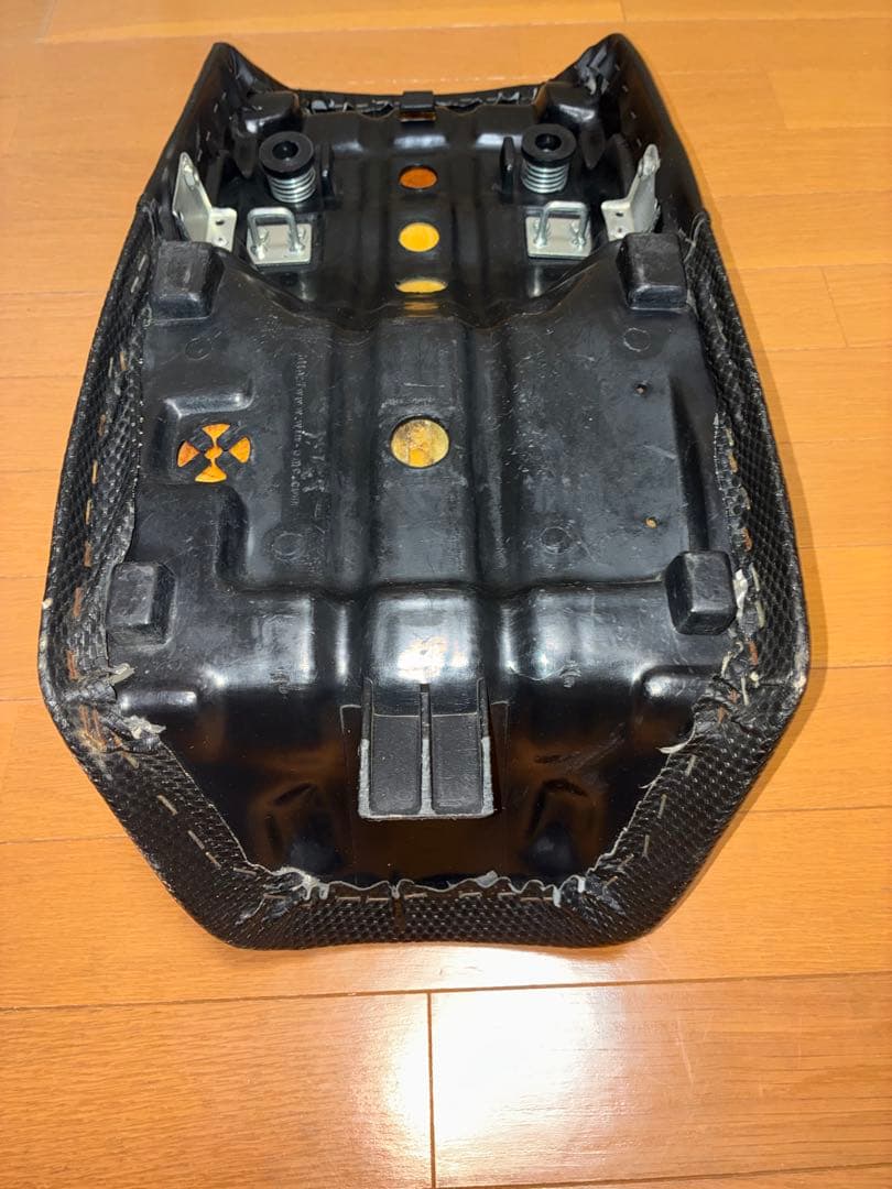 PMCスタイリッシュシート GPZ900R