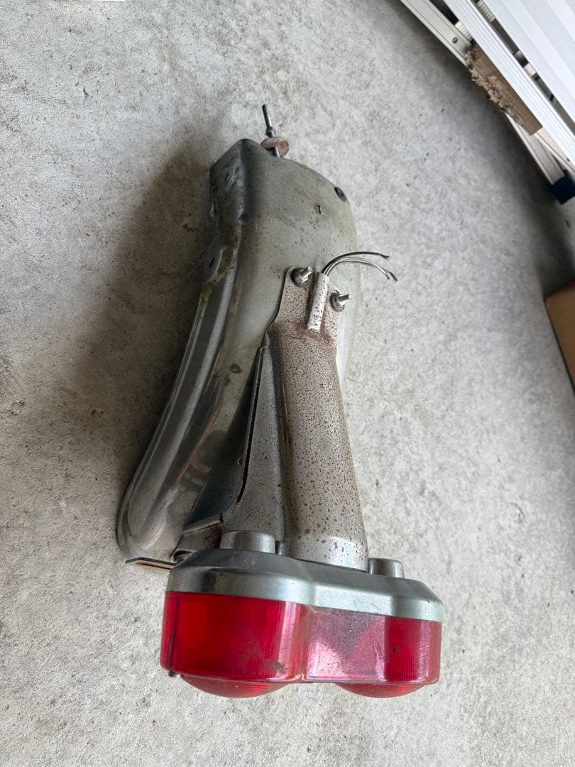 gn125 サンパチテール ２灯式 メッキフェンダー