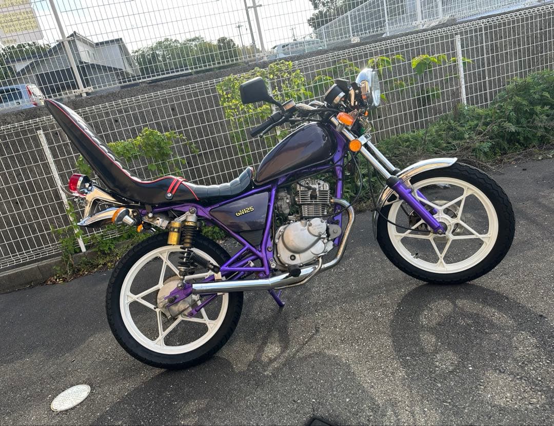 gn125 サンパチテール ２灯式 メッキフェンダー