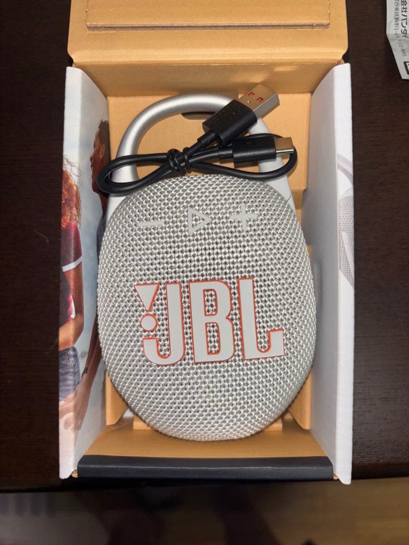 JBL CLIP5 Bluetoothスピーカー