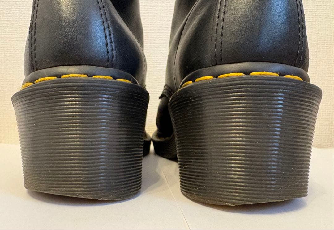 Dr.Martens ドクターマーチン 8ホールヒールブーツ UK4ブラック