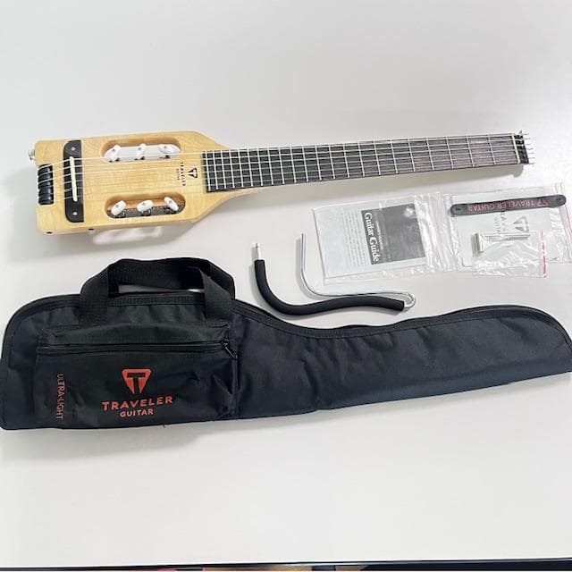 Traveler Guitar Ultra-Light / トラベラーギター