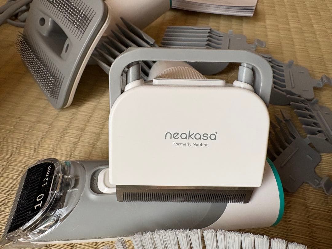 ペット用　グルーミングセット neakasa USER GUIDE