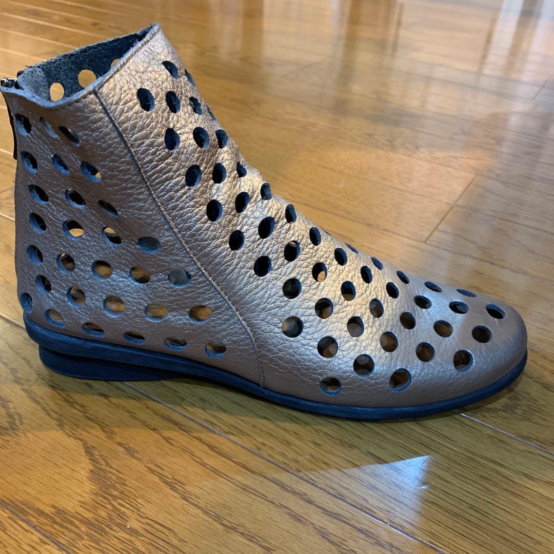アルシュarche パンチングショートブーツ 38(24センチ)