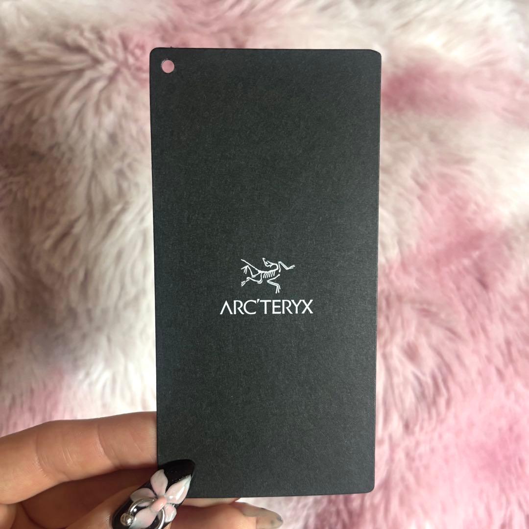 ARC’TERYXヒリアドクロスボディバック 25秋冬