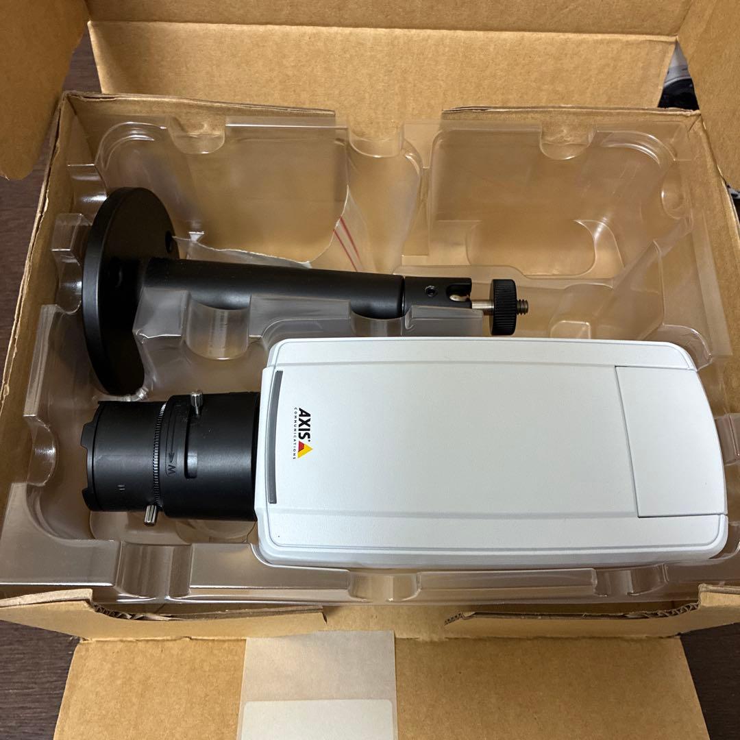 AXIS M3024 P1344 防犯カメラ　ネットワークカメラ　動作未確認