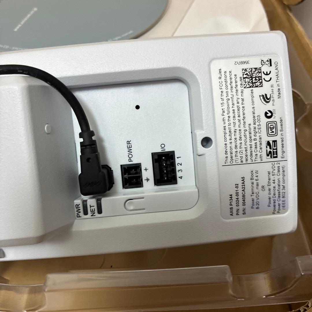 AXIS M3024 P1344 防犯カメラ　ネットワークカメラ　動作未確認