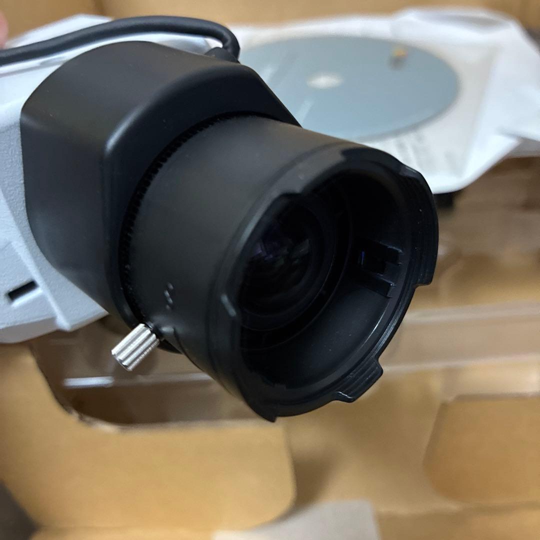 AXIS M3024 P1344 防犯カメラ　ネットワークカメラ　動作未確認