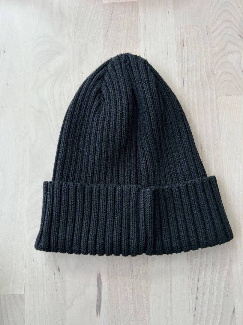 【美品】supreme ニット帽