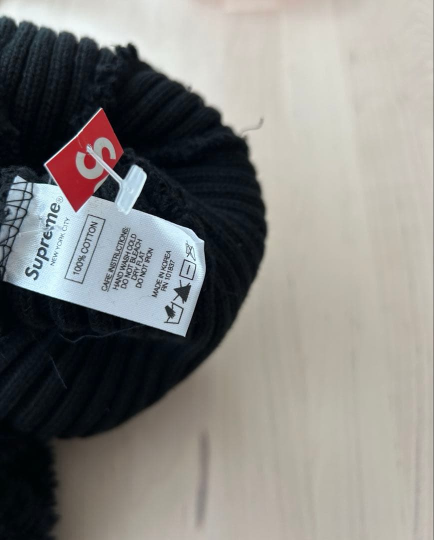 【美品】supreme ニット帽