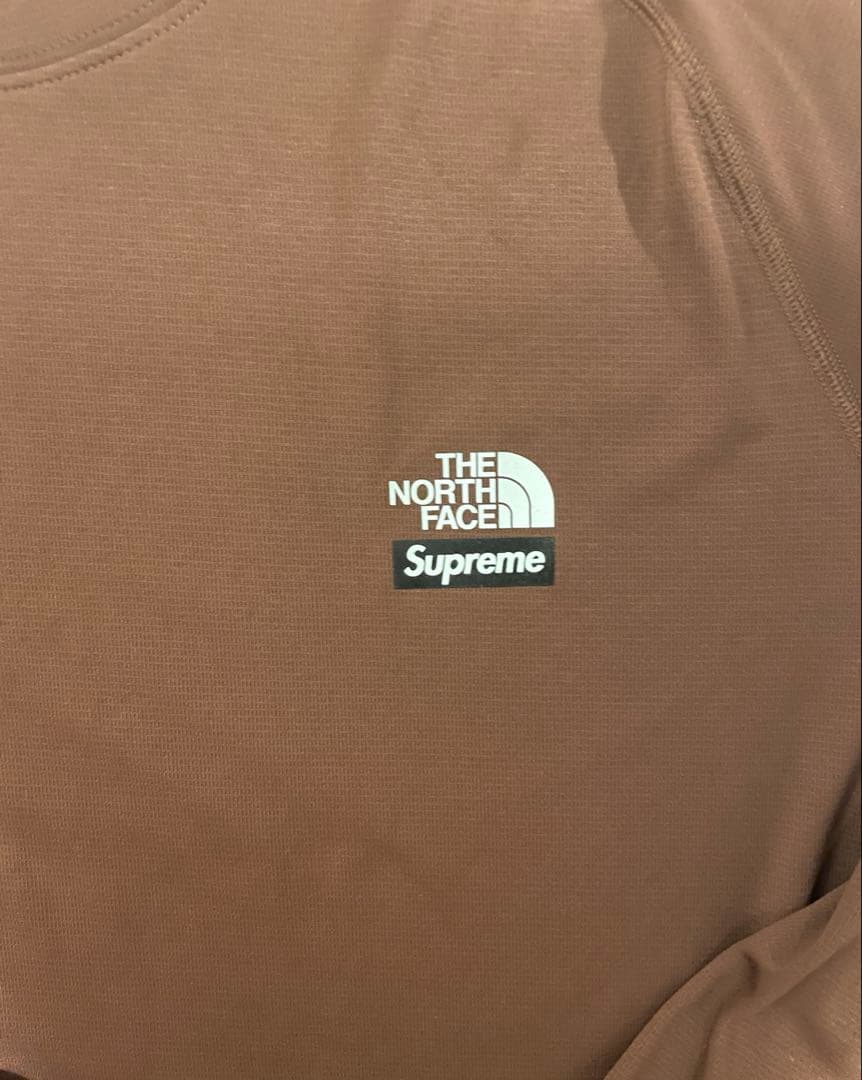 THE NORTH FACE × Supreme T shirt