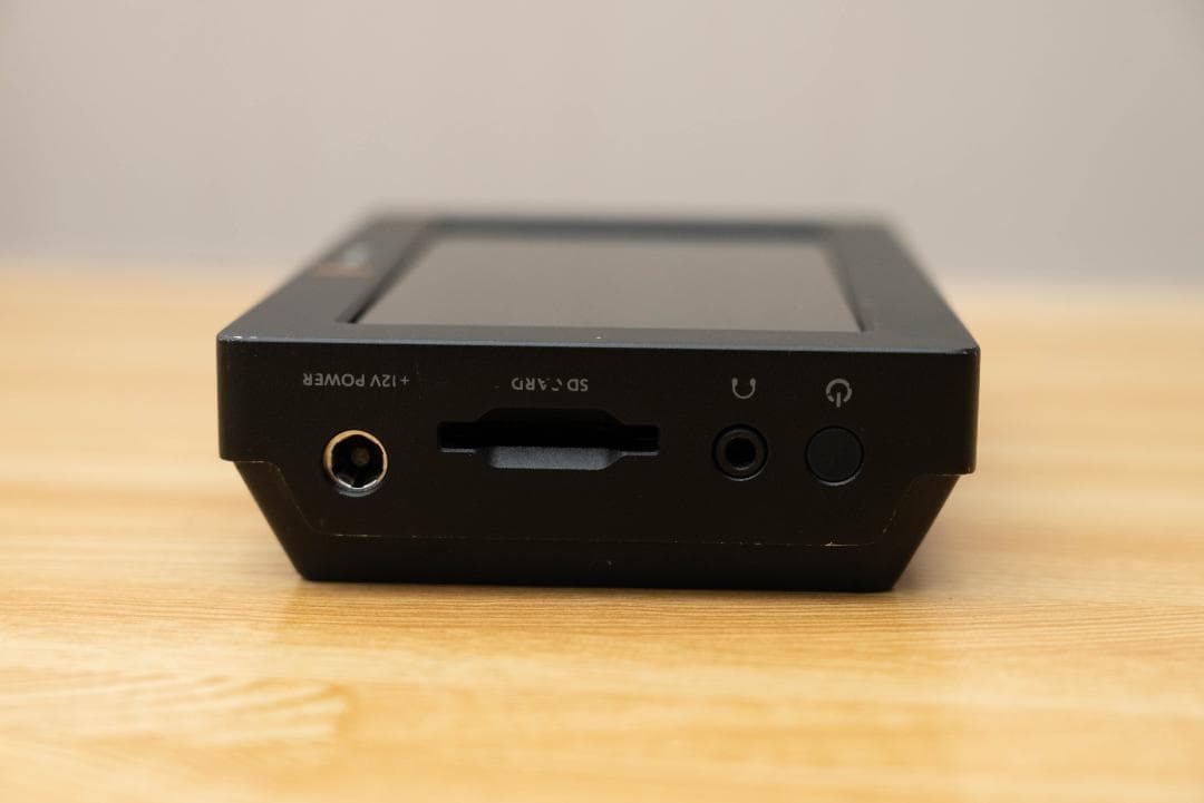 ビデオカメラ Blackmagic Design Video Assist 5