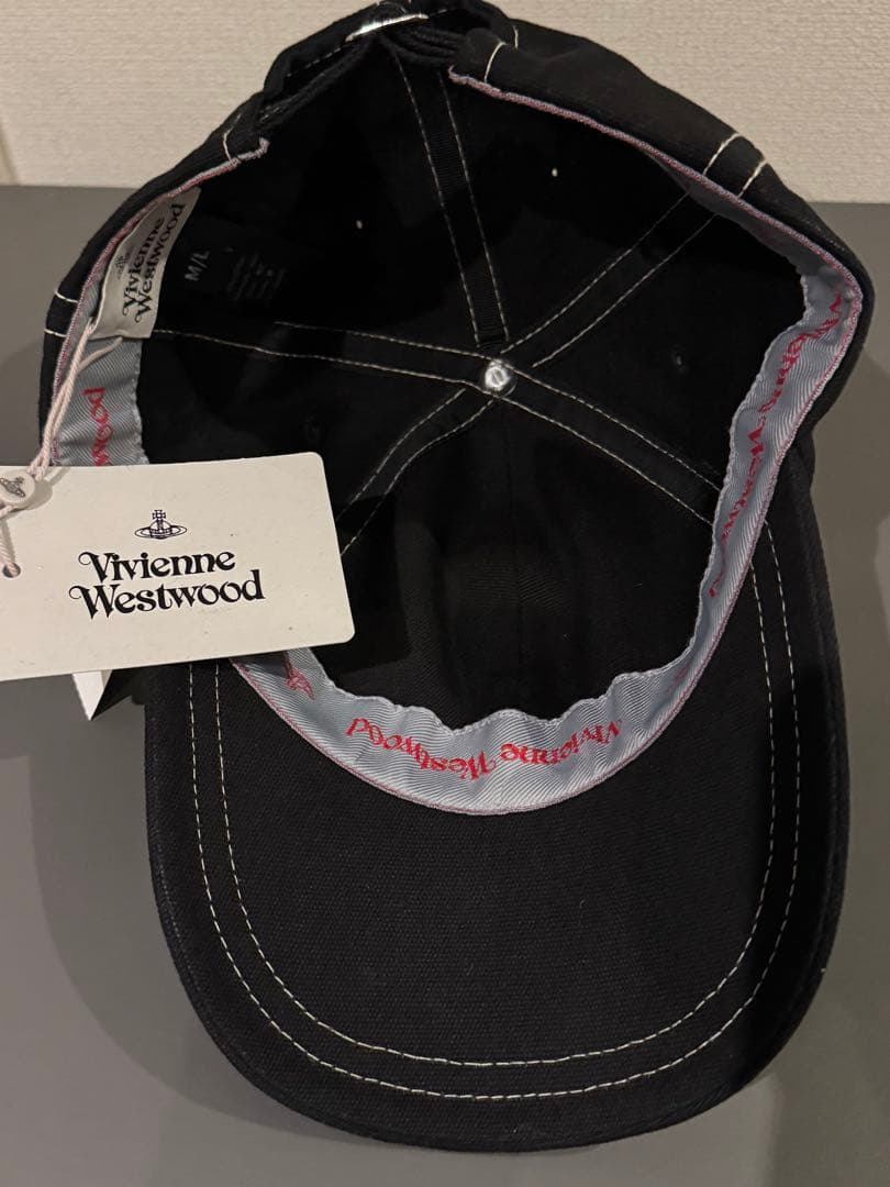 Vivienne Westwood 黒 ベースボールキャップ