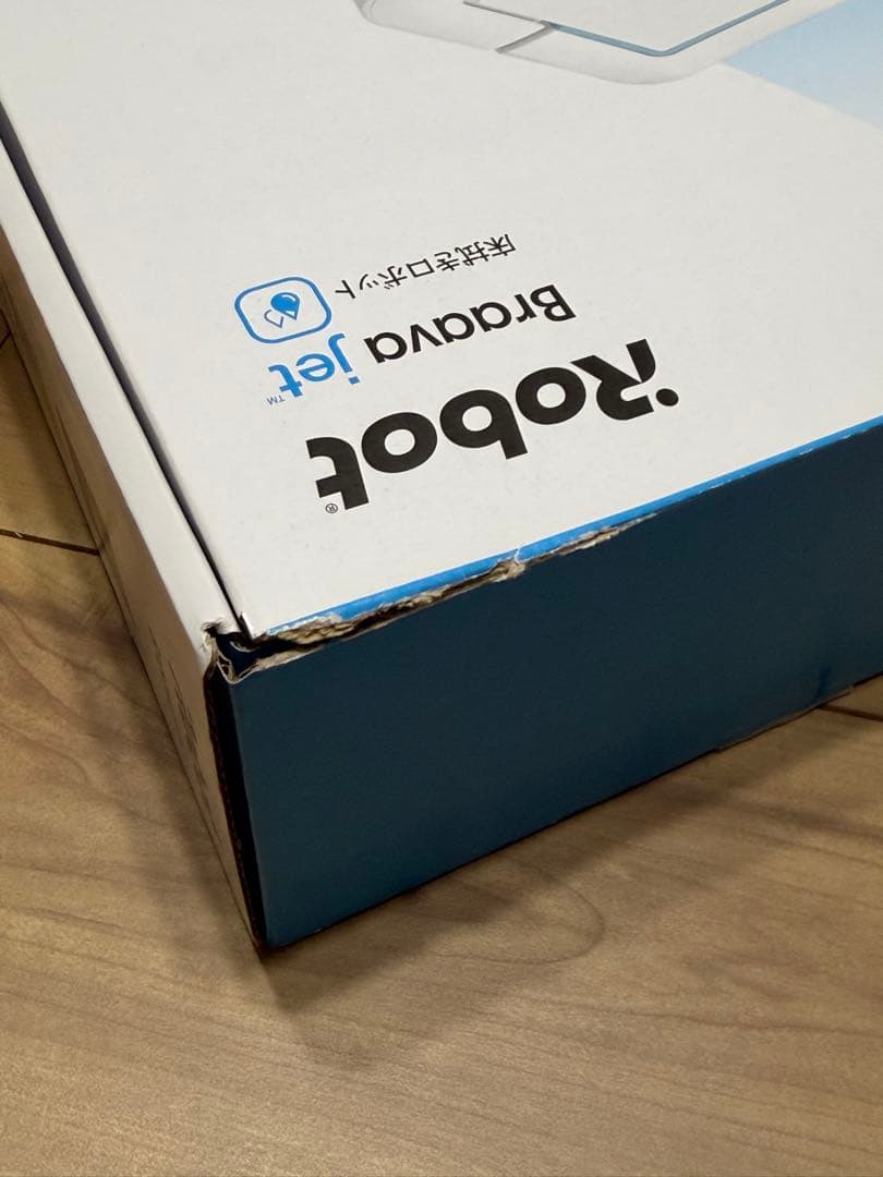 K*a様 iRobot Braava jet 240 本体とモップパッド⭐︎パッ