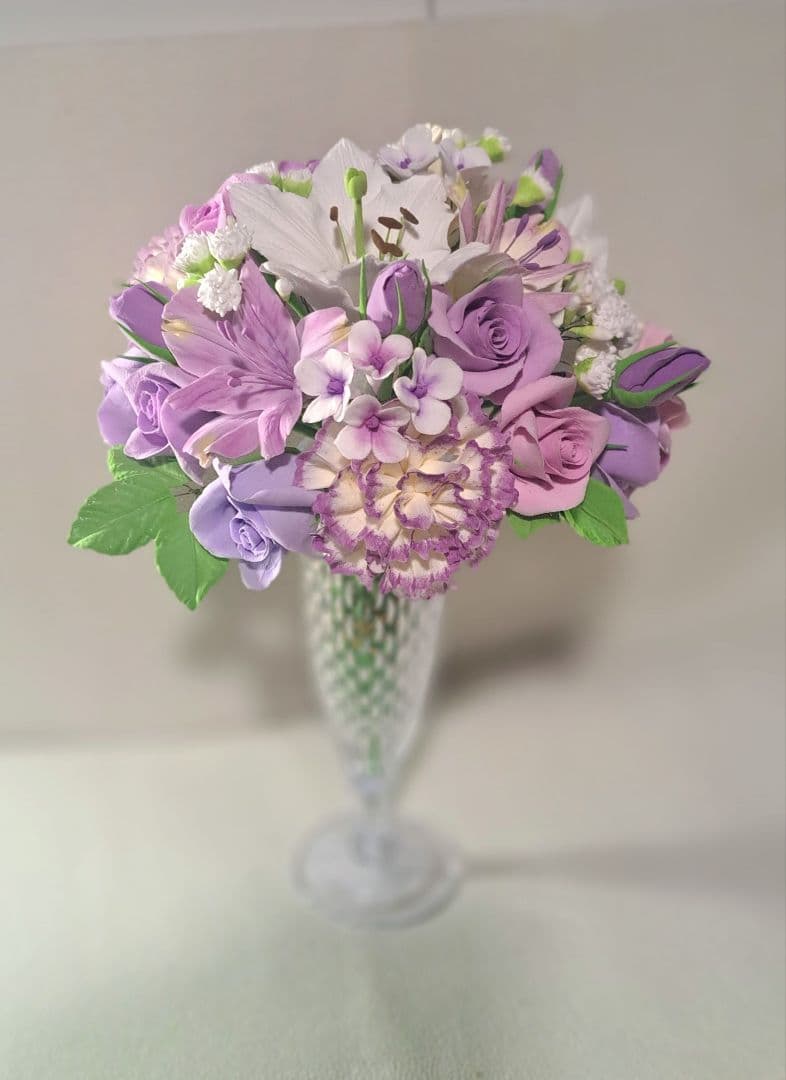ミミ☆紫色のクレイフラワー花瓶無し とピンクの花 花瓶付き 樹脂粘土