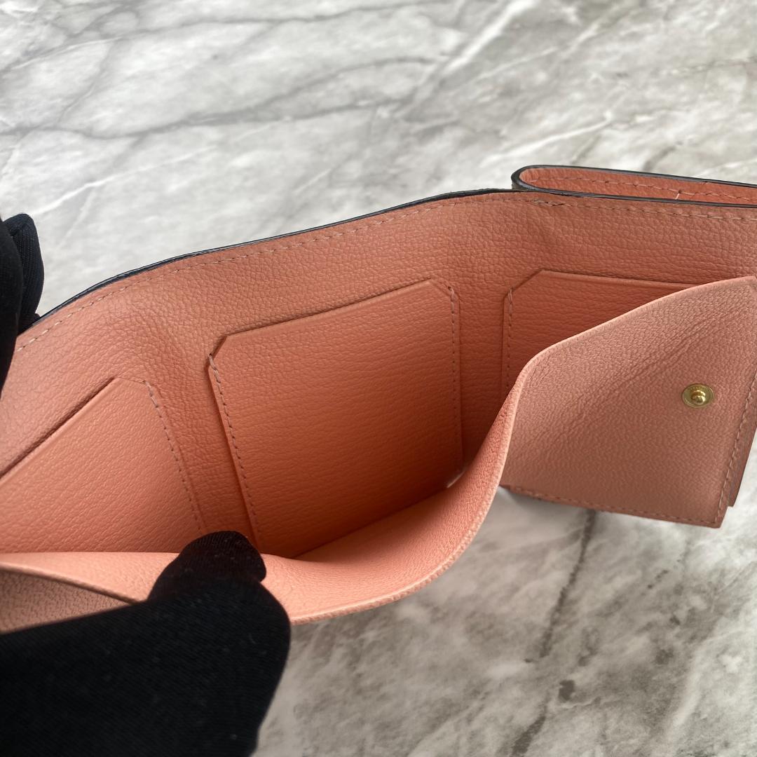 【新品 定価3.5万円】ラルコバレーノ 三つ折り財布 本革 ベージュ　2410